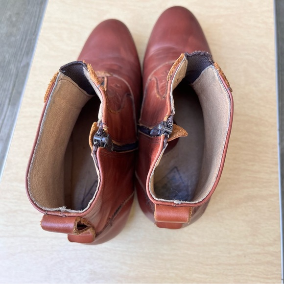 John Fluevog Conga Leather Ankle Boots In Cognac Brown Sz 6.5 - Picture 9 of 16